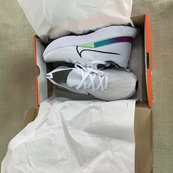 Nike React Infinity Run Flyknit FK Running Shoes - Picture 11 of 11